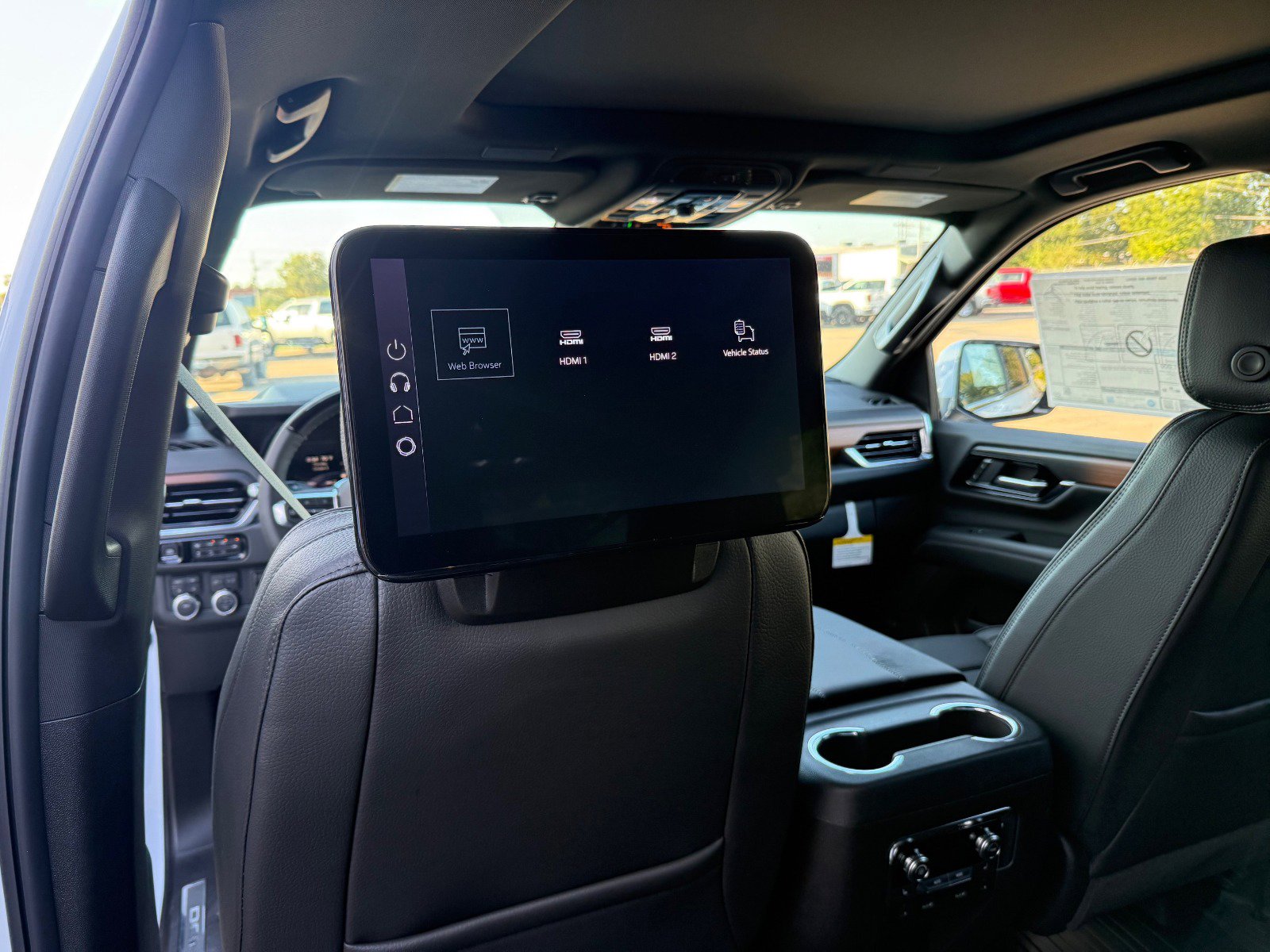 New 2026 GMC Yukon Denali w/ Advanced Technology Package image 15