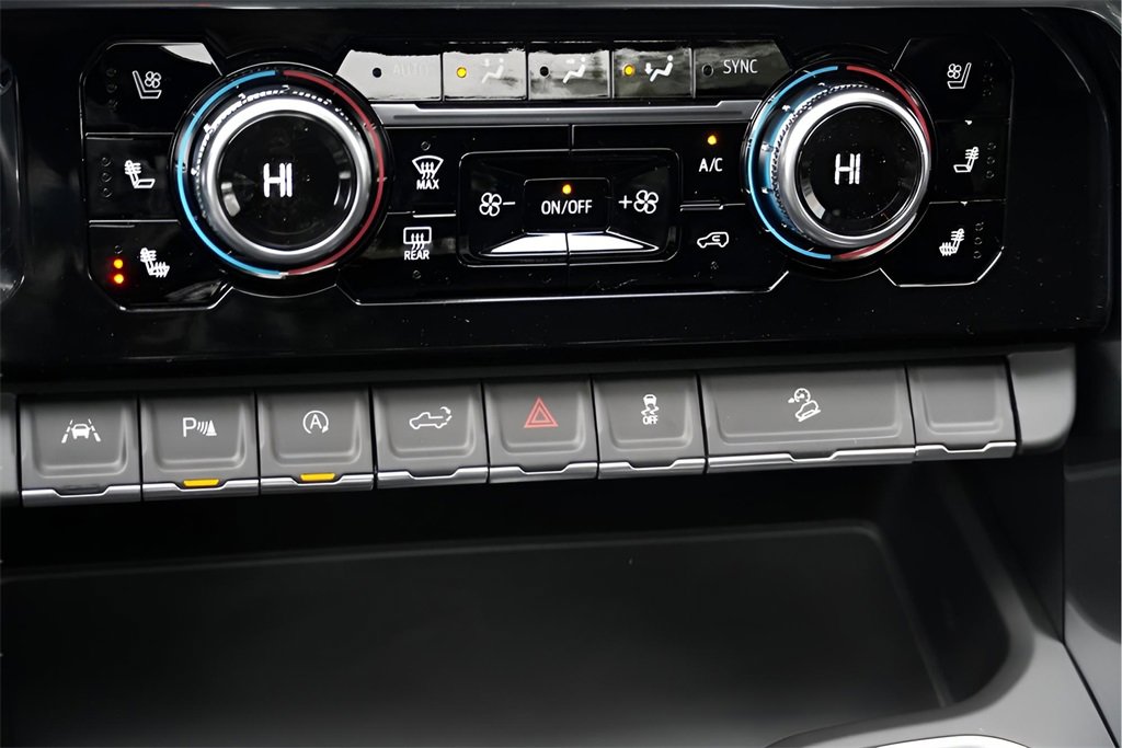 New 2026 GMC Sierra 1500 Denali w/ Denali Reserve Package image 12