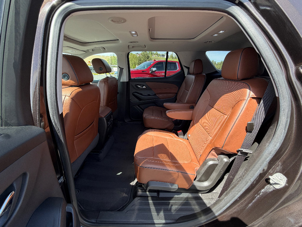 Used 2019 Chevrolet Traverse High Country AWD/4WD image 3