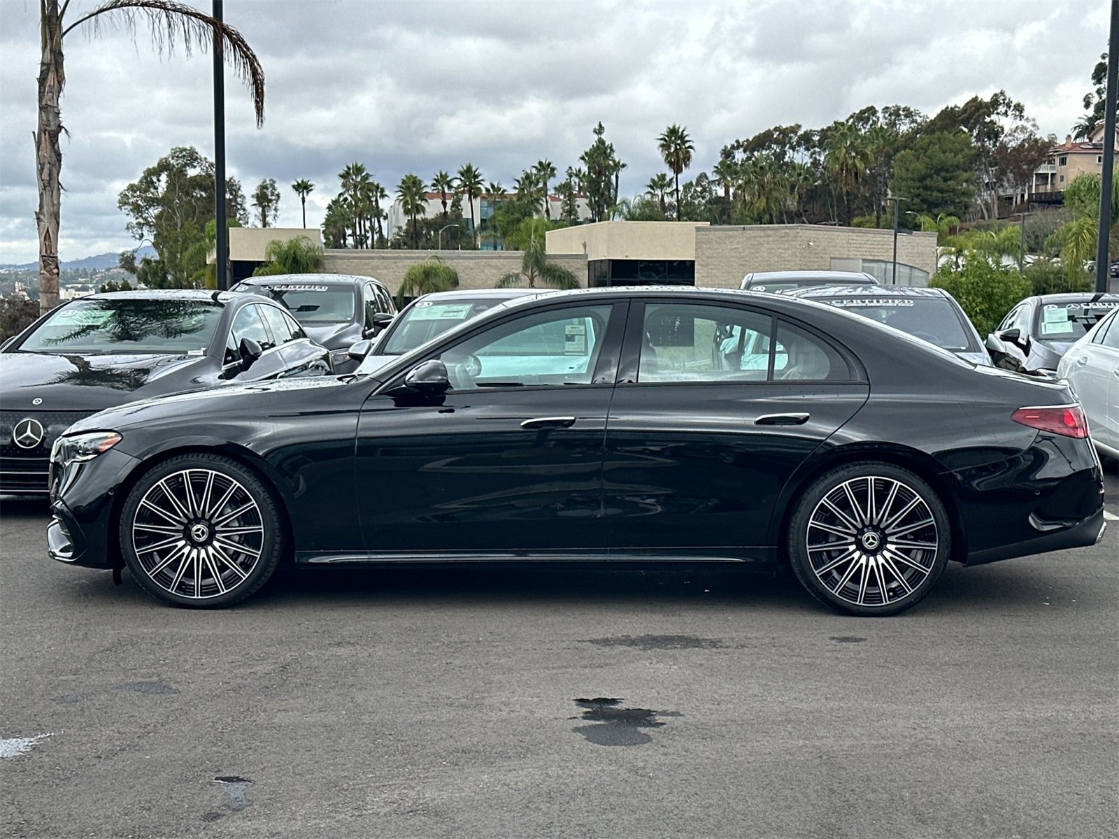 Certified 2025 Mercedes-Benz E 350 4MATIC Sedan image 7