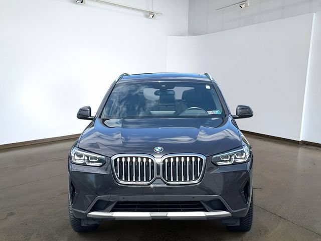 Used 2022 BMW X3 xDrive30i w/ Premium Package 2 (ZPA) AWD/4WD image 2