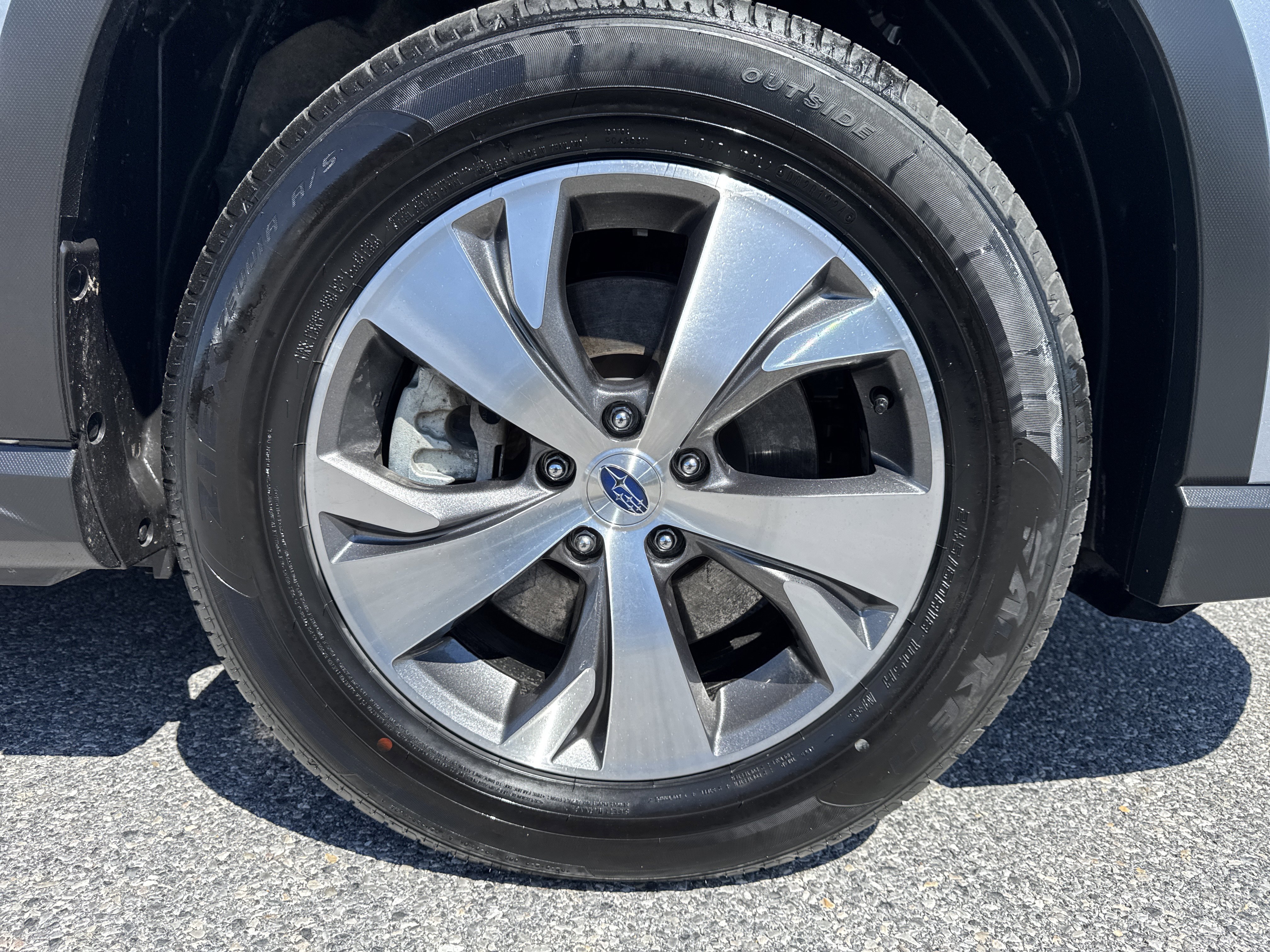 Used 2024 Subaru Ascent Premium w/ Convenience Package AWD/4WD image 26