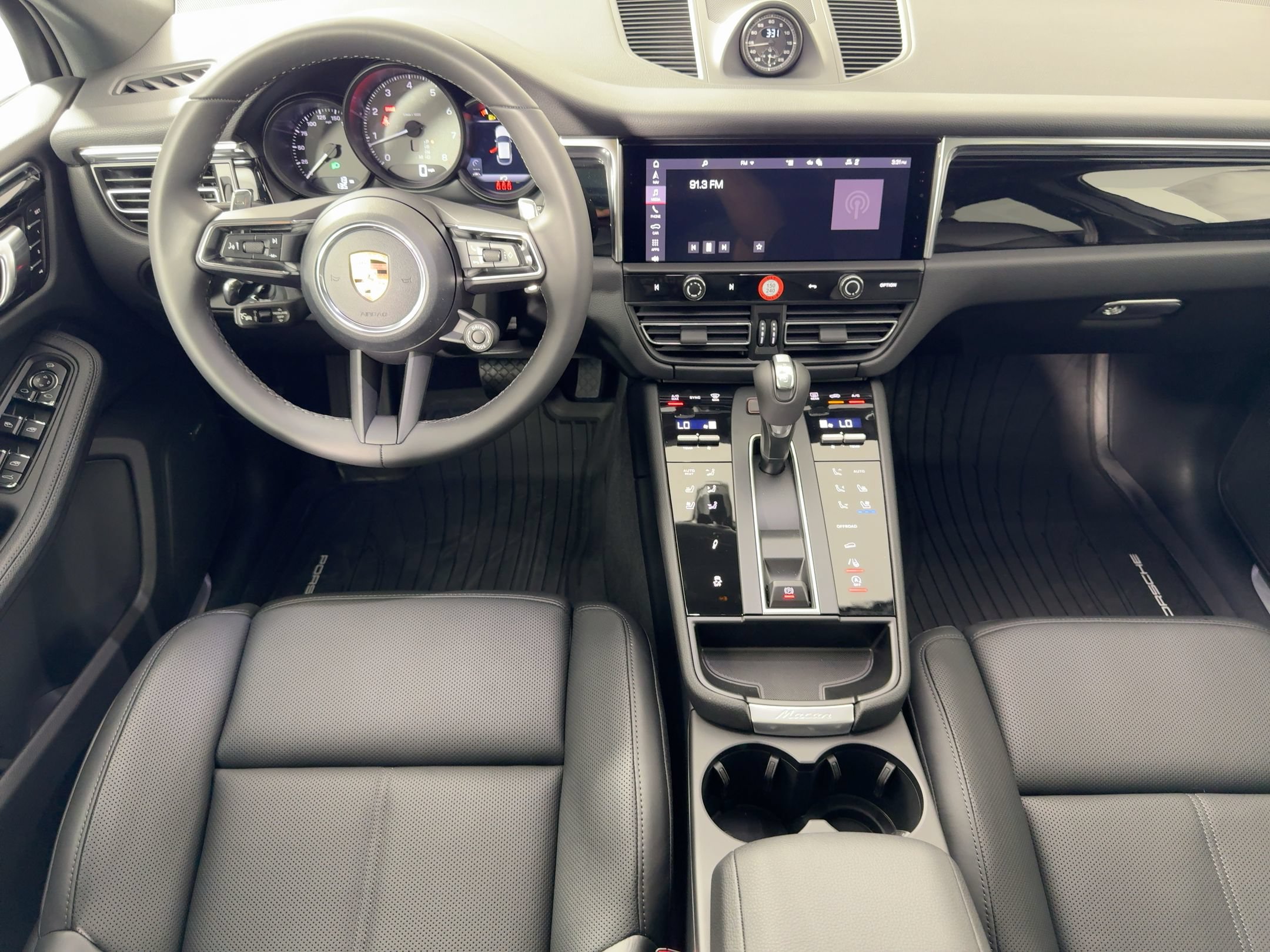 Used 2026 Porsche Macan S AWD/4WD image 29