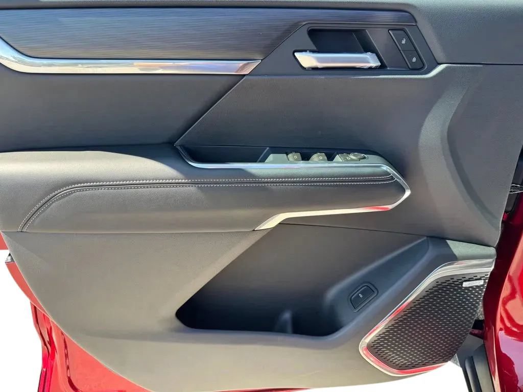 New 2027 GMC Acadia Elevation w/ Black Edition FWD image 11