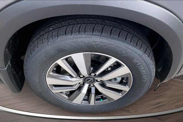 New 2026 Nissan Pathfinder SL image 12