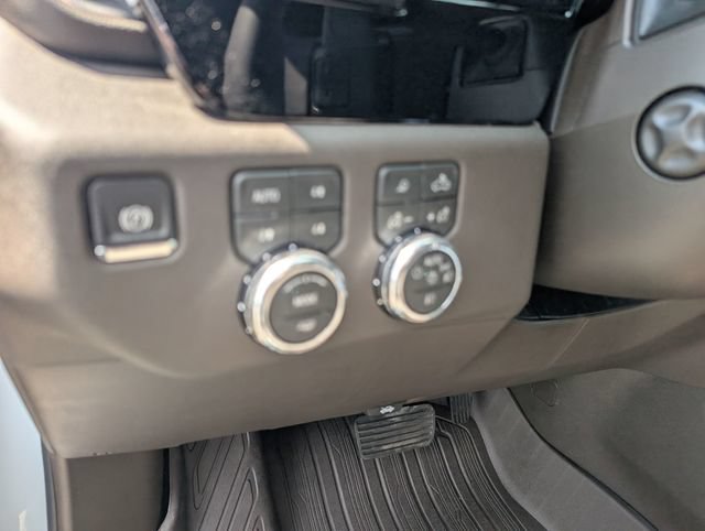 New 2026 GMC Sierra 1500 SLT AWD/4WD image 18
