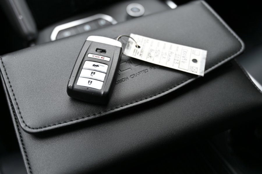 Used 2023 Acura TLX w/ Technology Package image 29