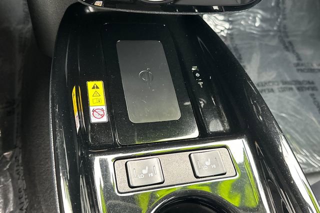 Used 2021 Toyota Prius Prime XLE image 35