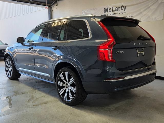 Used 2024 Volvo XC90 B5 Plus w/ Protection Package Premier AWD/4WD image 3