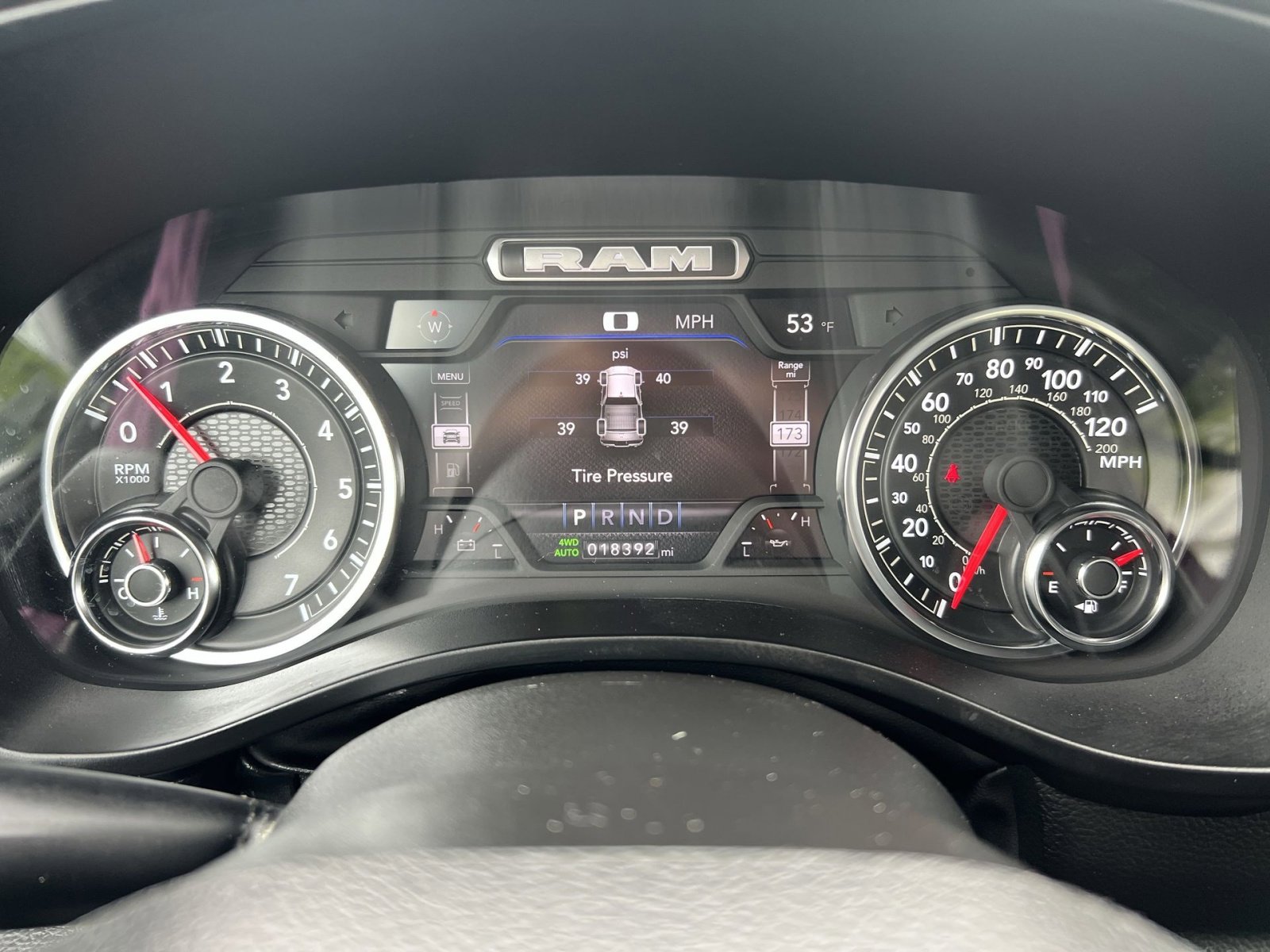 Used 2023 RAM 1500 Laramie AWD/4WD image 17