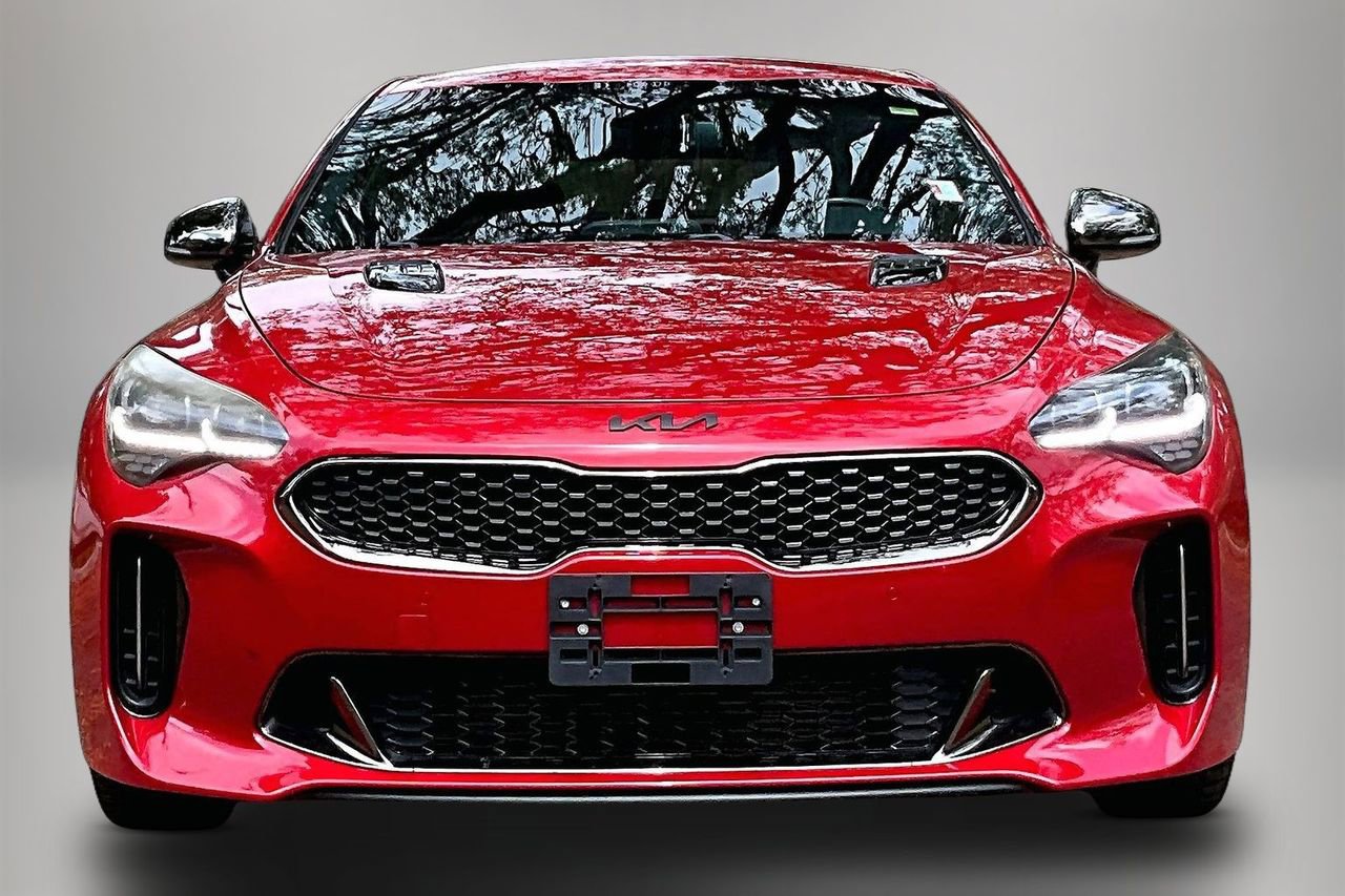 Used 2018 Kia Stinger GT RWD image 3
