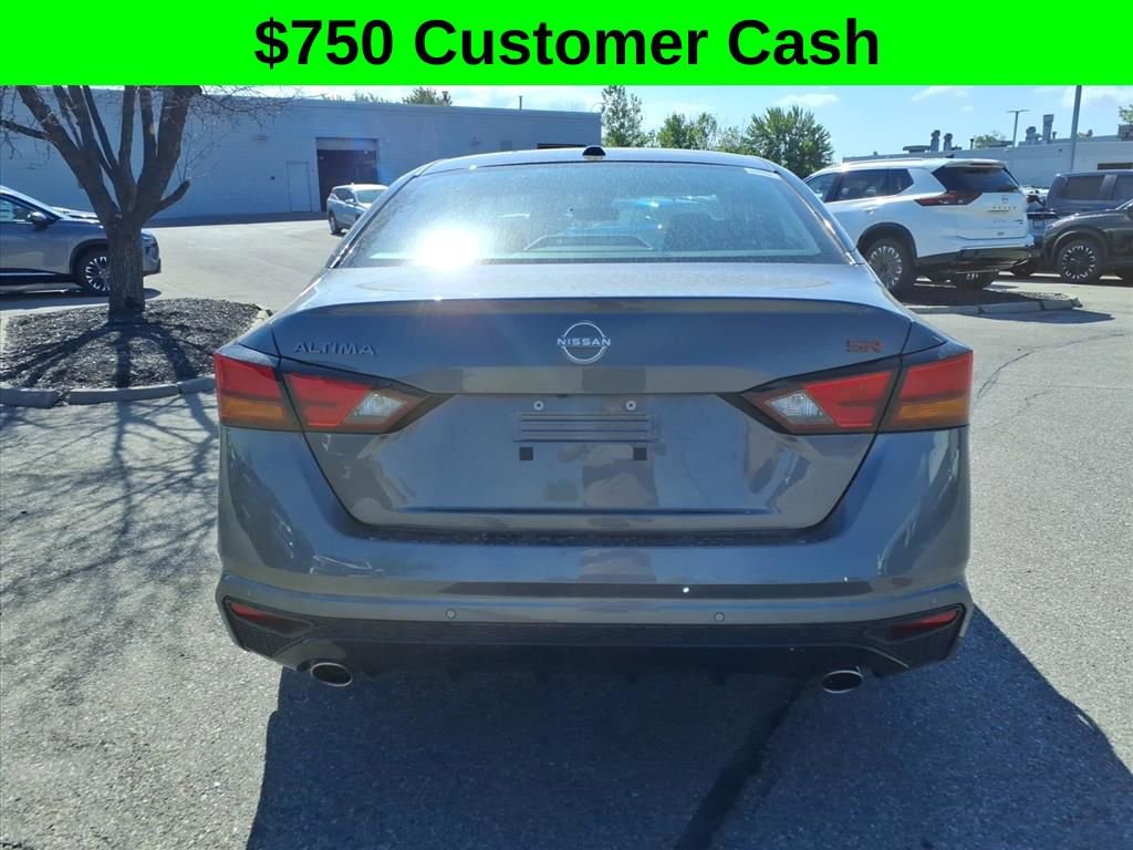 New 2026 Nissan Altima 2.5 SR FWD image 7