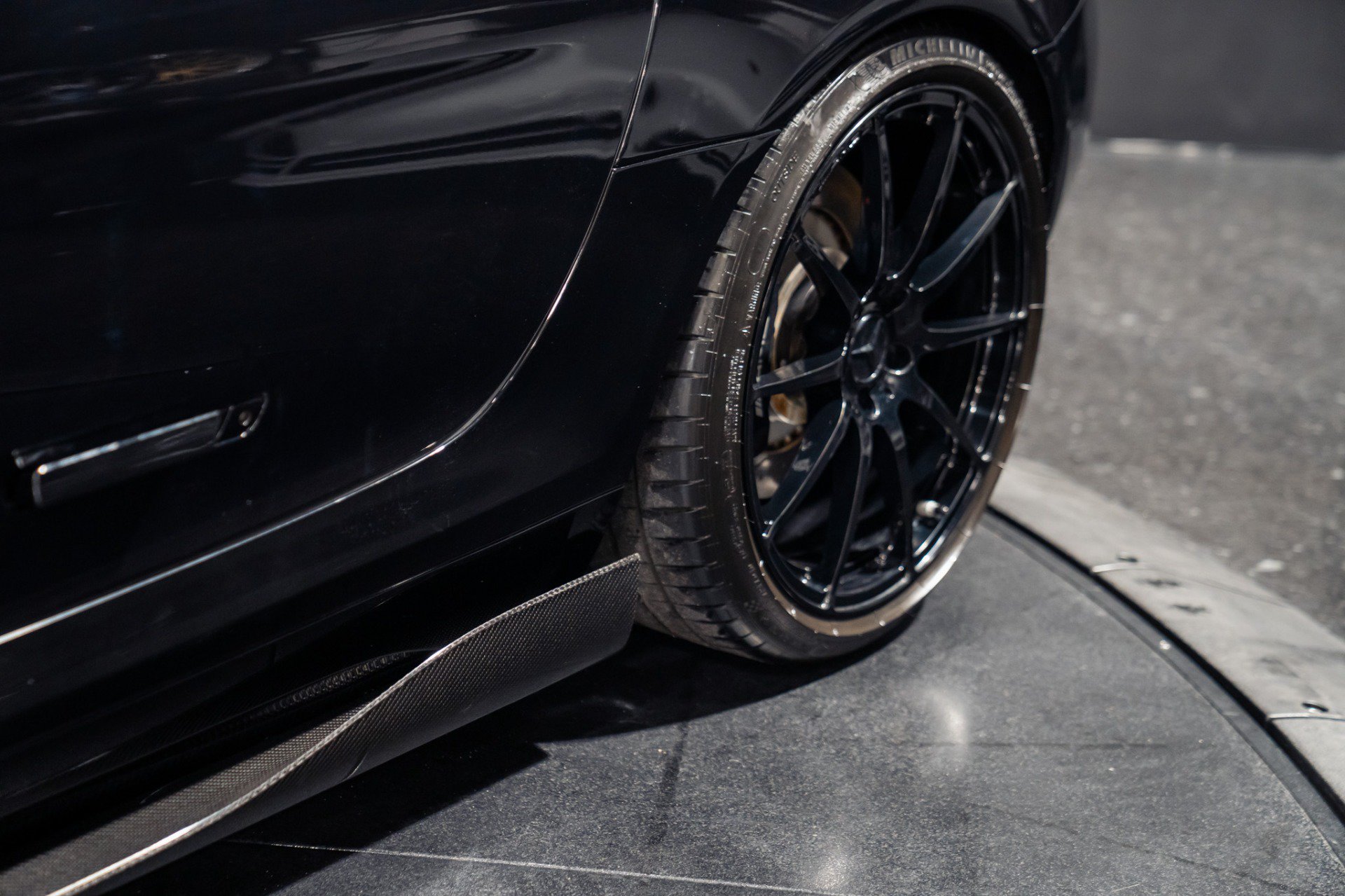 Used 2012 Mercedes-Benz SLS AMG Coupe image 11