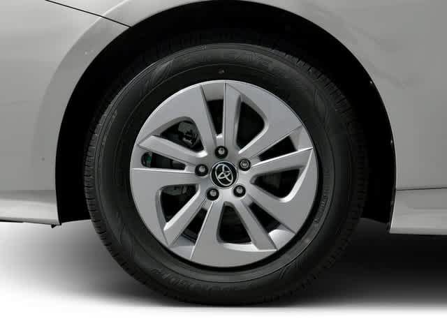 Used 2017 Toyota Prius Four FWD image 14