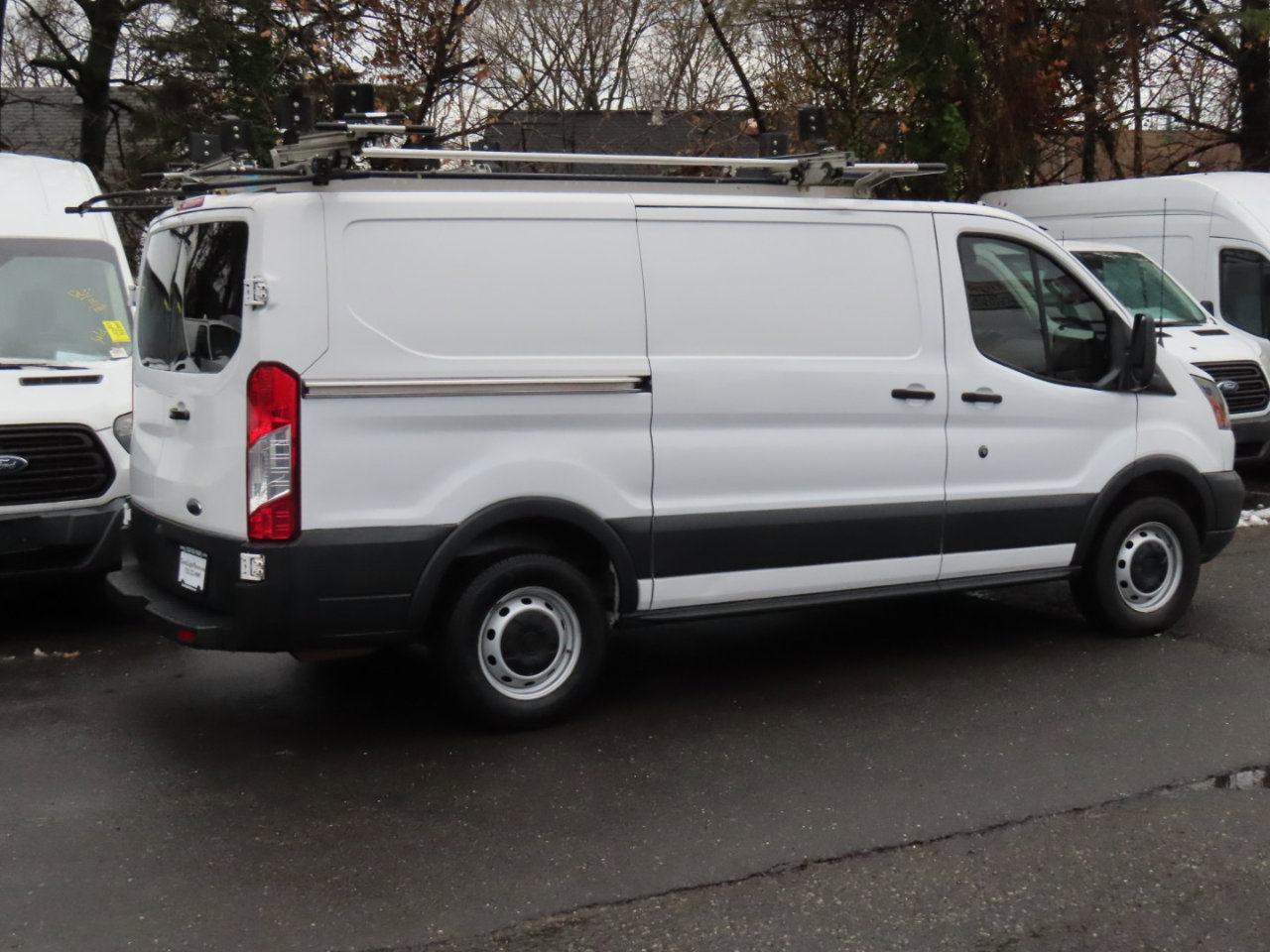 Used 2018 Ford Transit 250 130 Low Roof image 20