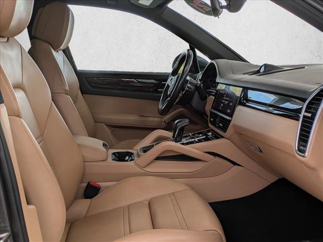 Used 2021 Porsche Cayenne image 26