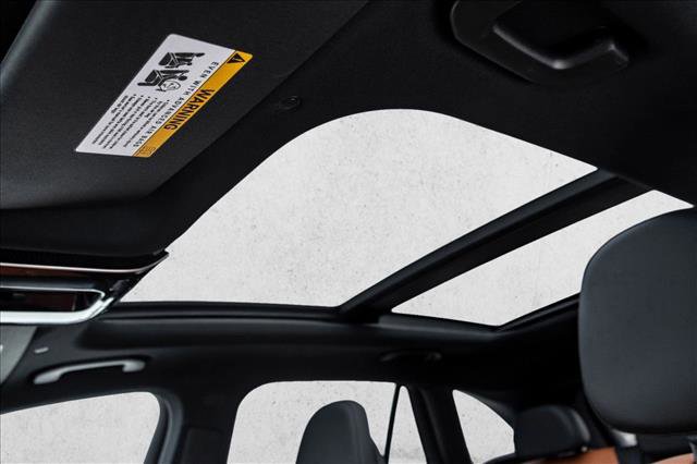 New 2026 Mercedes-Benz GLC 300 4MATIC image 11