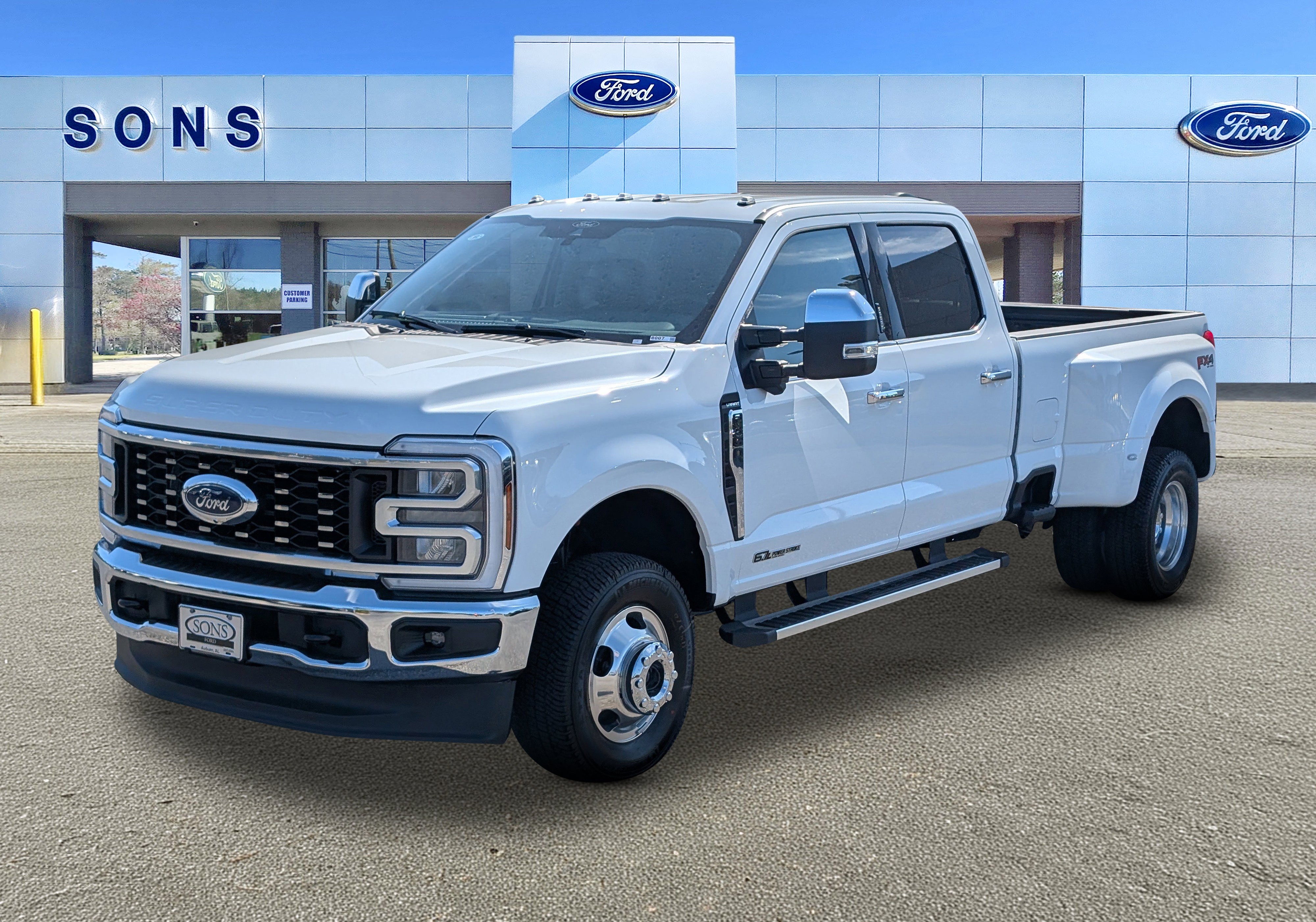 New 2026 Ford F350 Lariat w/ Chrome Package AWD/4WD image 1