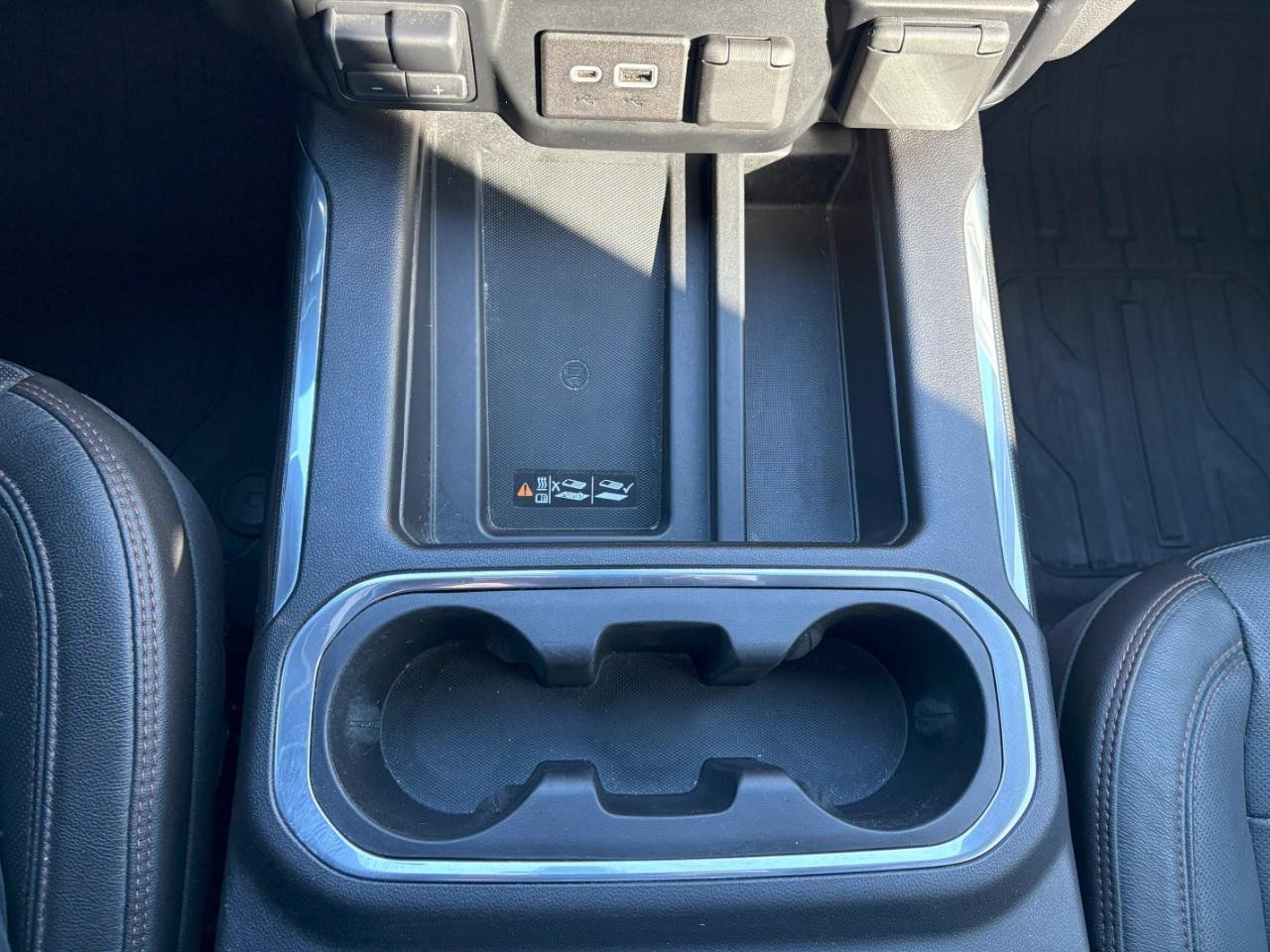 Used 2019 GMC Sierra 1500 AT4 w/ AT4 Premium Package image 18