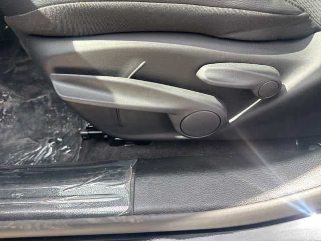 New 2026 Jeep Compass Latitude image 10