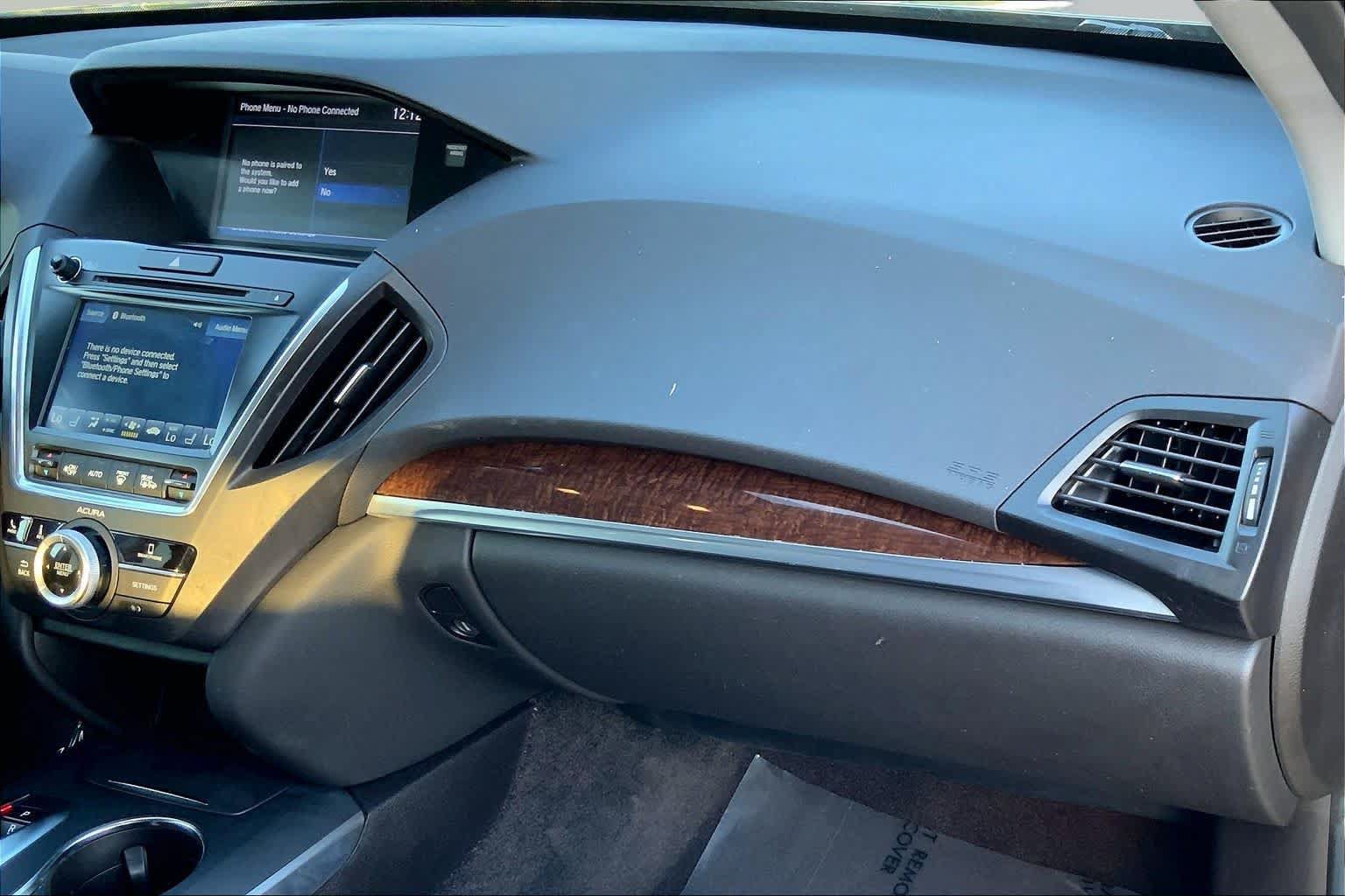 Used 2020 Acura MDX SH-AWD image 16