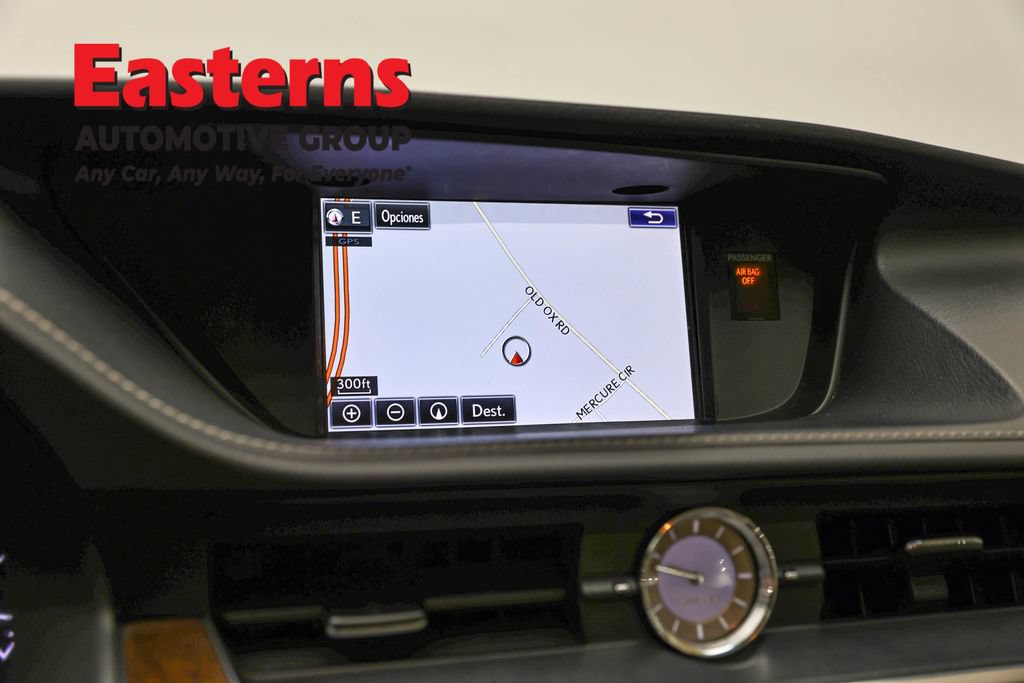 Used 2015 Lexus ES 350 w/ Luxury Package FWD image 19