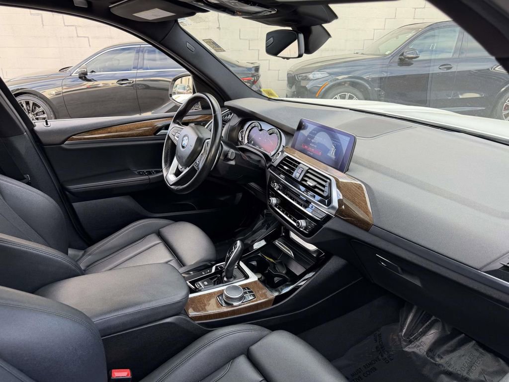 Used 2019 BMW X3 xDrive30i w/ Driving Assistance Package AWD/4WD image 8