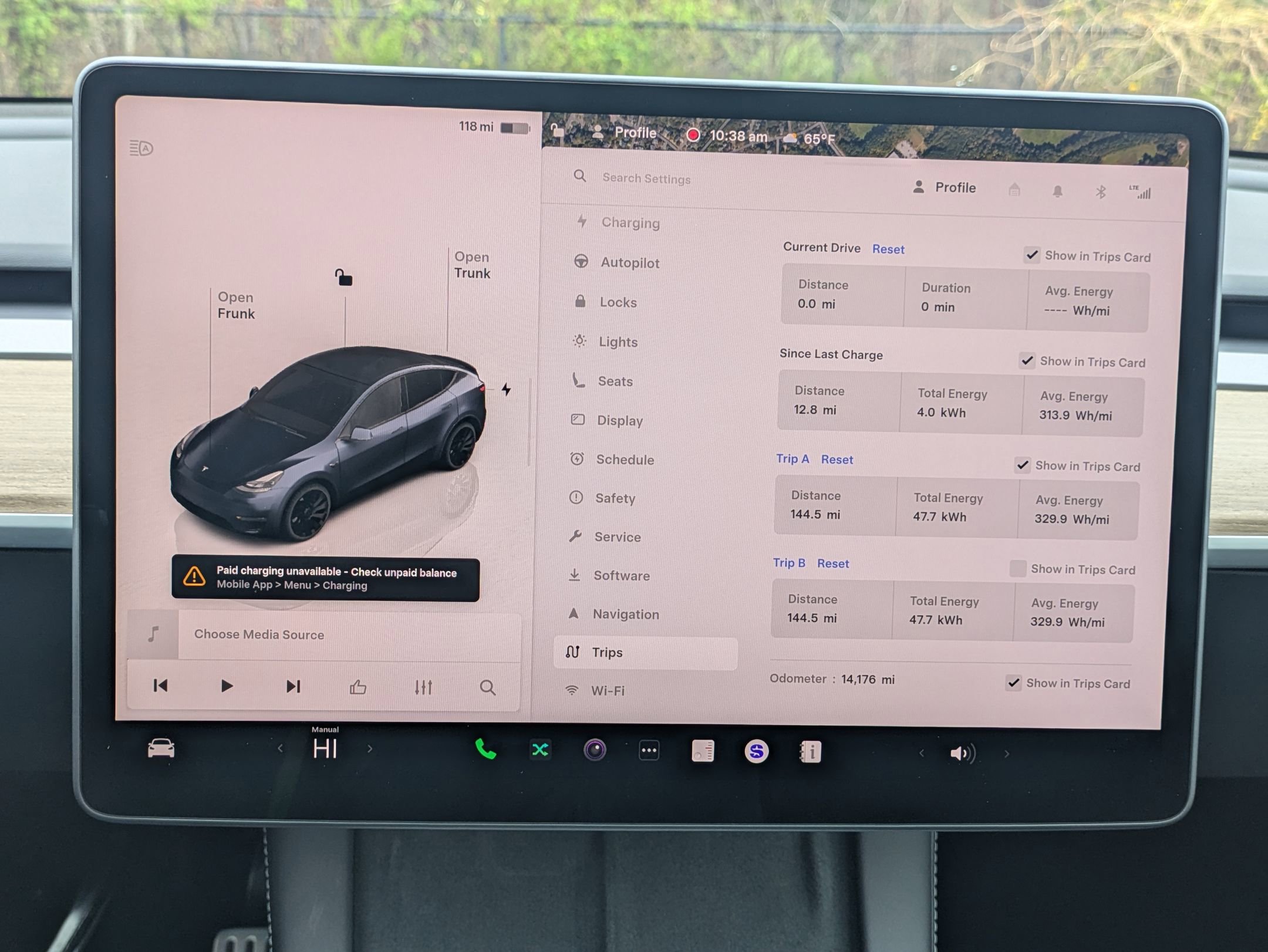 Used 2024 Tesla Model Y Performance image 10
