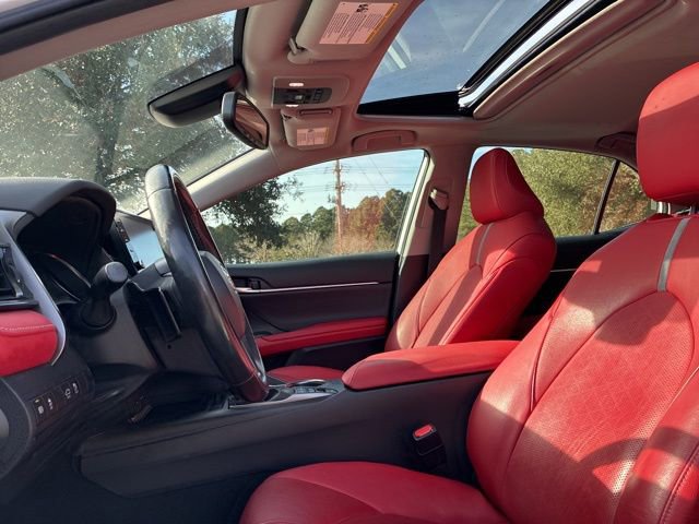 Used 2021 Toyota Camry XSE image 21