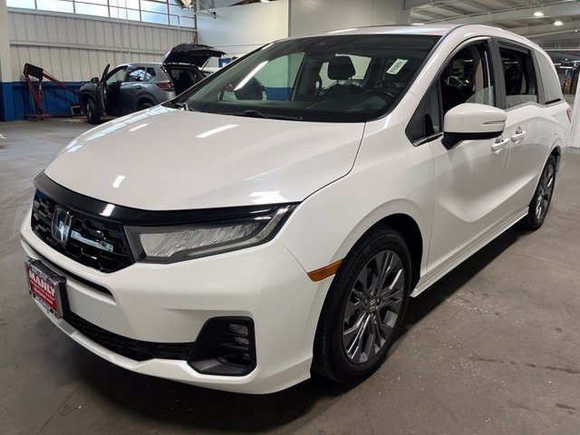 Used 2025 Honda Odyssey Touring image 7
