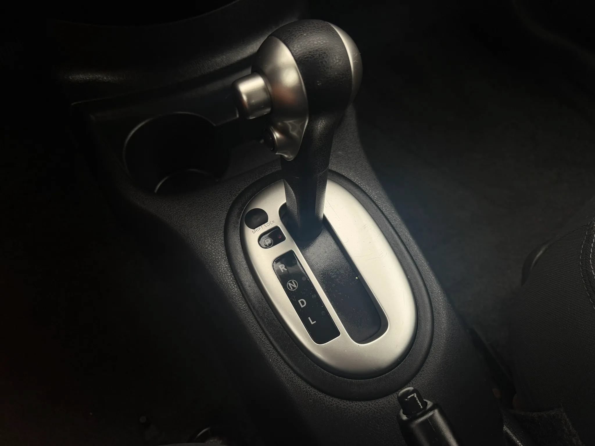 Used 2016 Nissan Versa SV FWD image 22