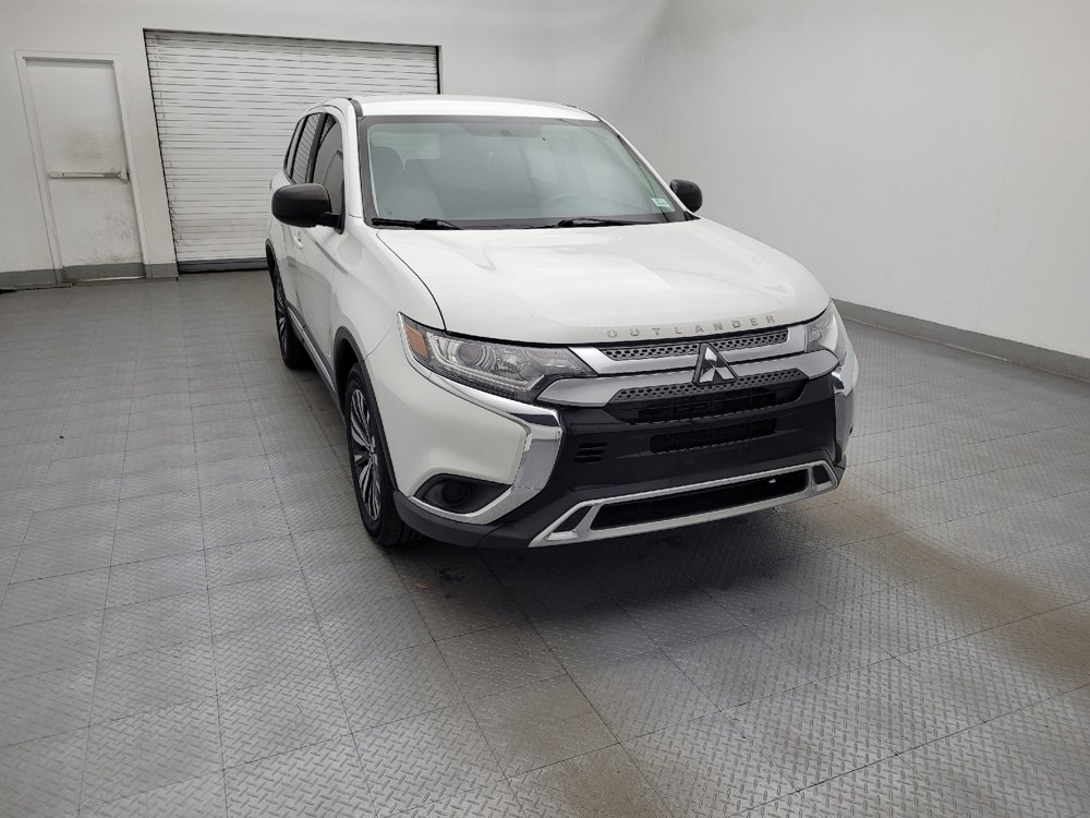 Used 2019 Mitsubishi Outlander ES image 14