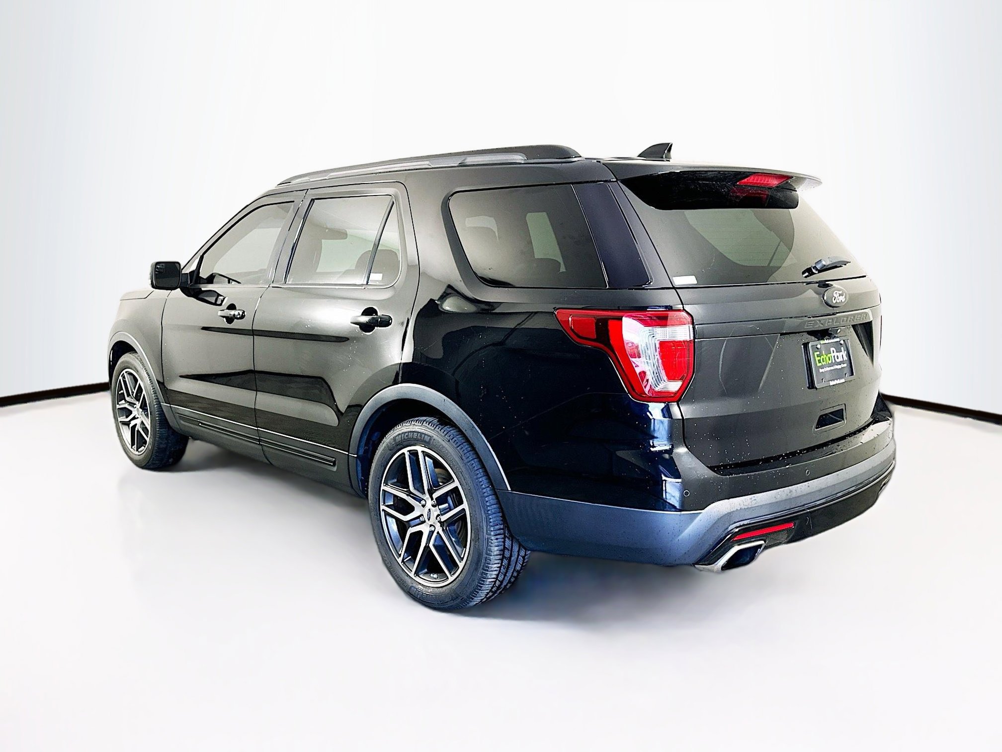 Used 2016 Ford Explorer Sport AWD/4WD image 5
