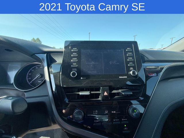 Used 2021 Toyota Camry SE FWD image 18