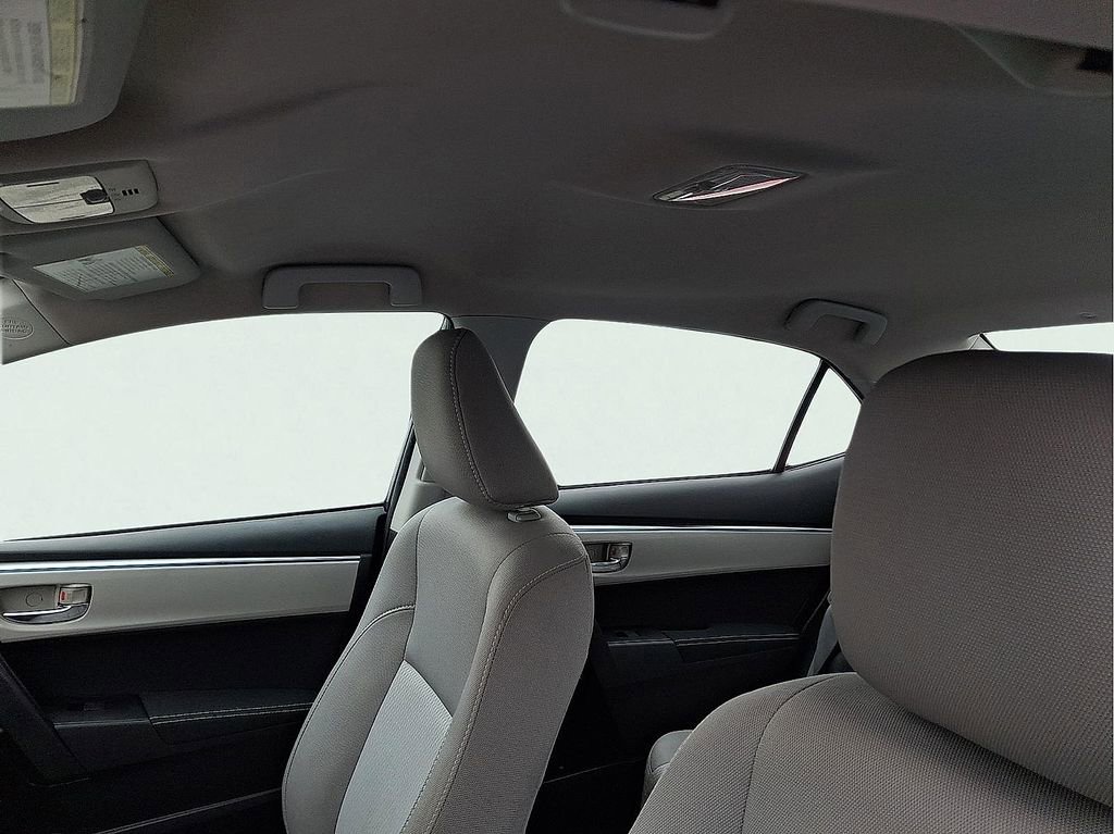 Used 2016 Toyota Corolla LE image 15