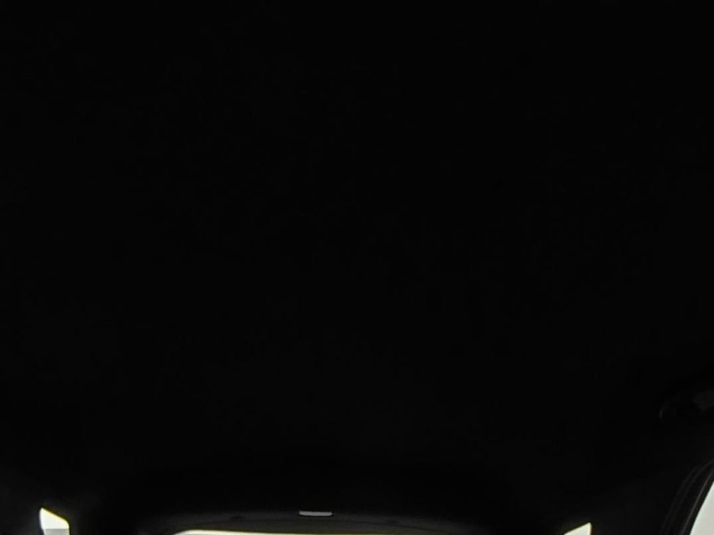 Used 2022 Chevrolet Equinox RS w/ RS Leather Package FWD image 20