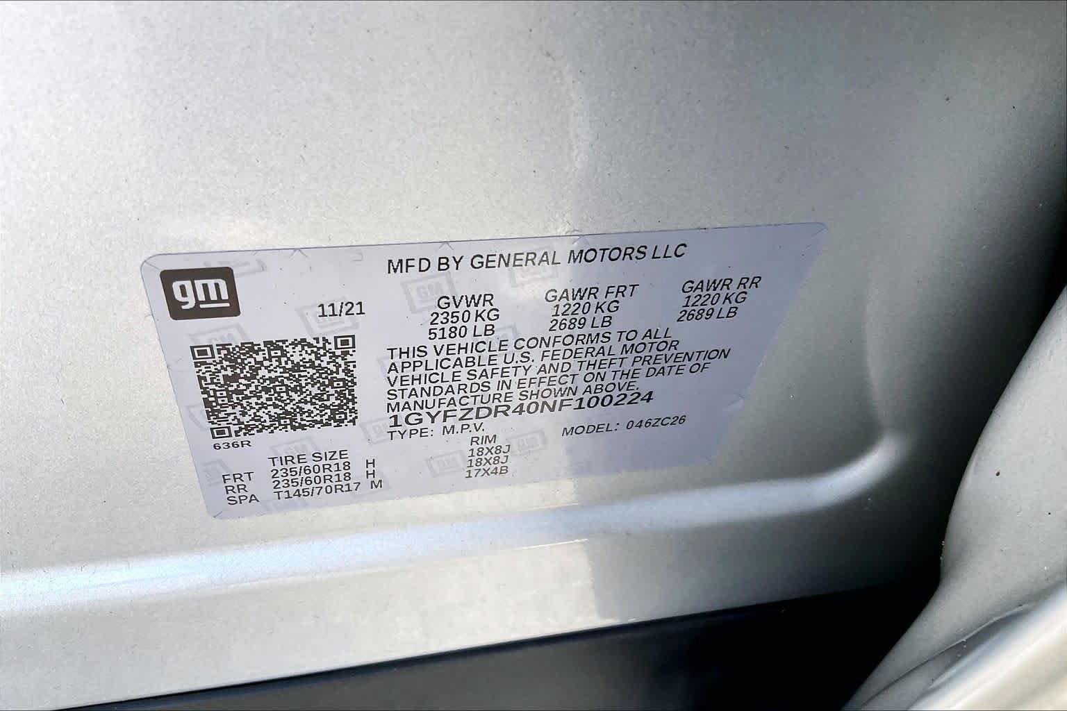 Used 2022 Cadillac XT4 Premium Luxury w/ Safety Alert Package AWD/4WD image 32