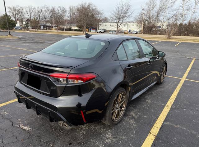Used 2024 Toyota Corolla Sedan w/ SE Convenience Package image 8