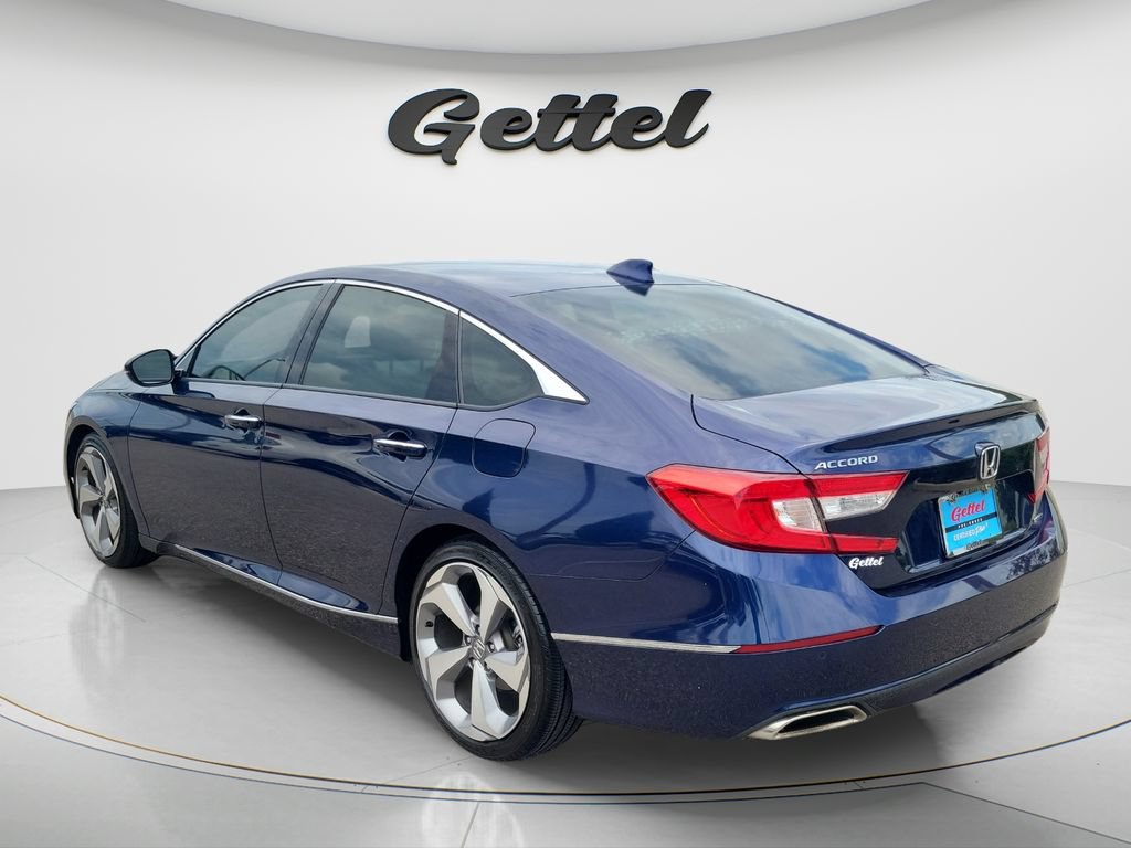 Used 2018 Honda Accord Touring image 7
