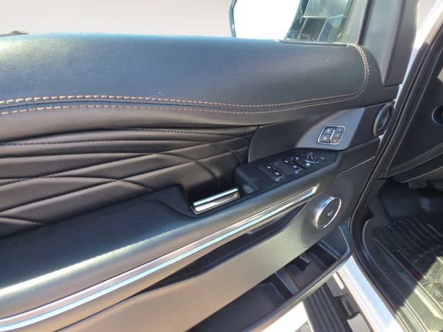 Used 2020 Ford Expedition Platinum AWD/4WD image 10