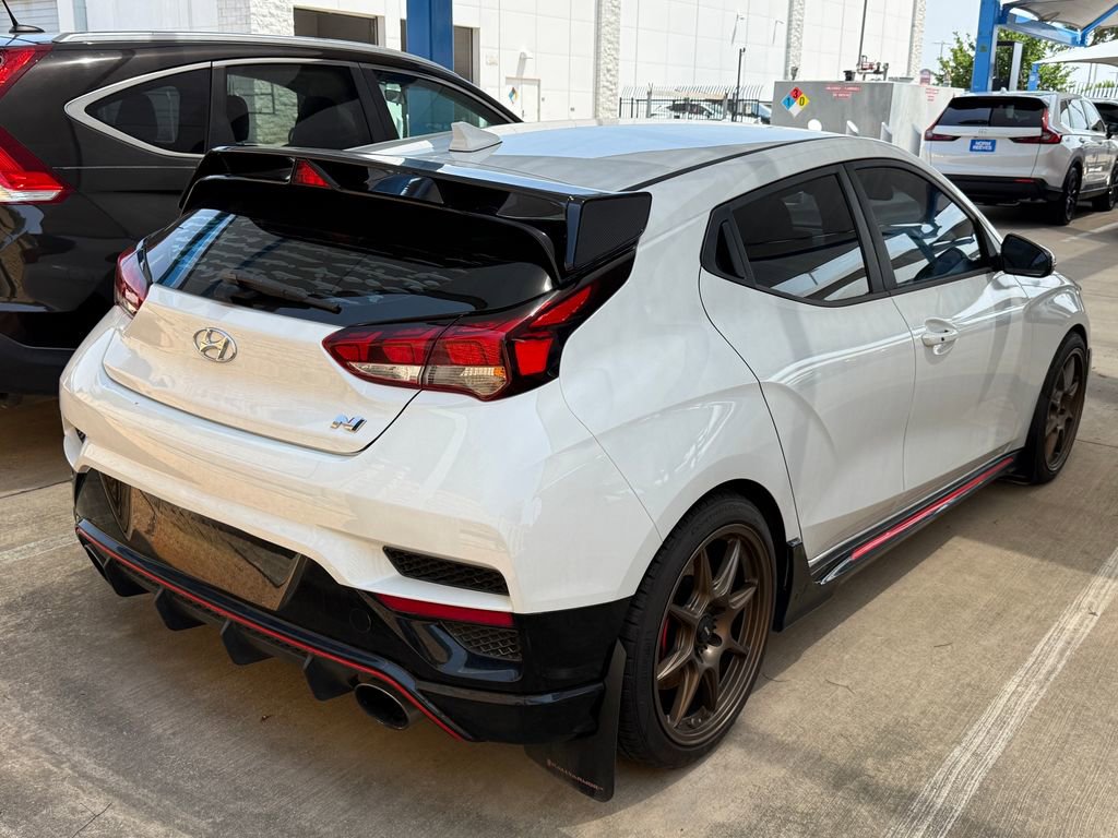 Used 2020 Hyundai Veloster N w/ Performance Package FWD image 7