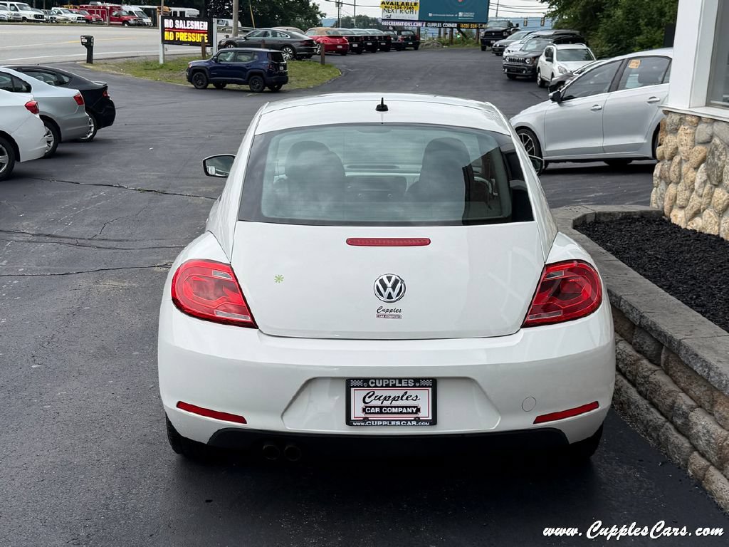 Used 2013 Volkswagen Beetle 2.5 FWD image 10