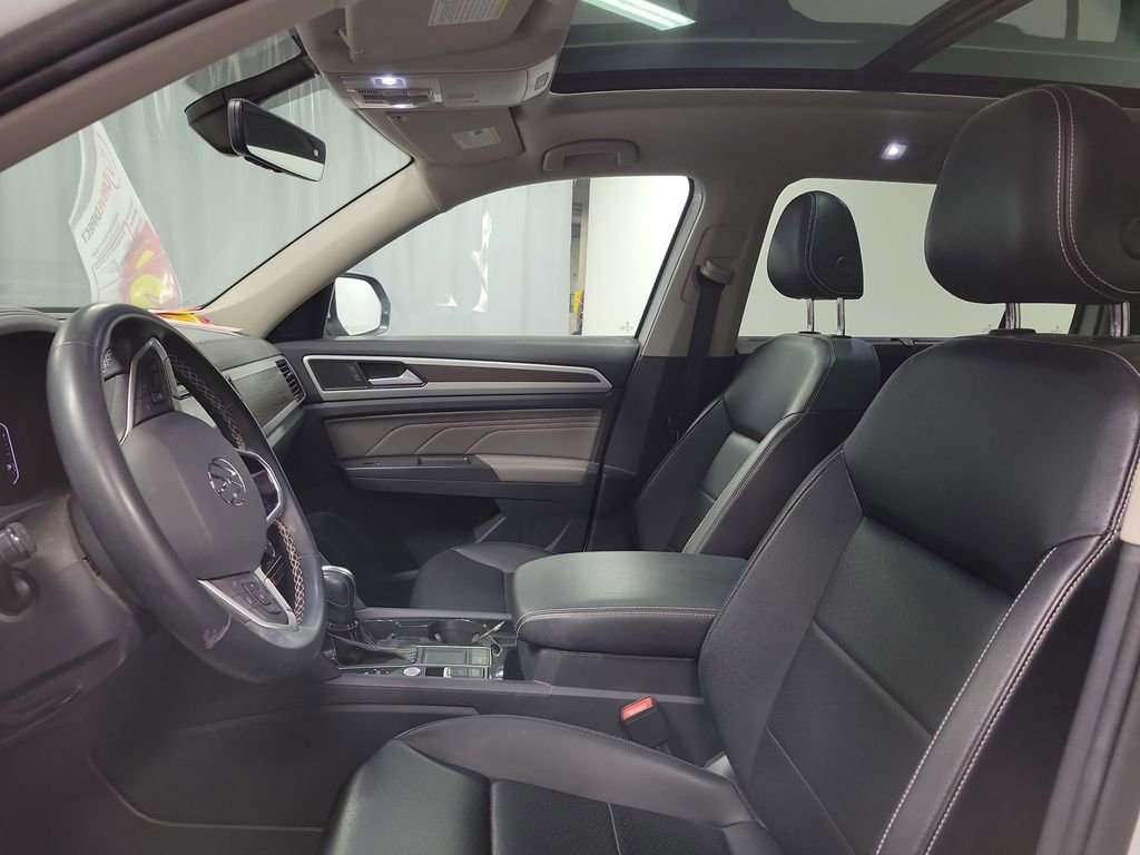 Used 2022 Volkswagen Atlas SE image 12
