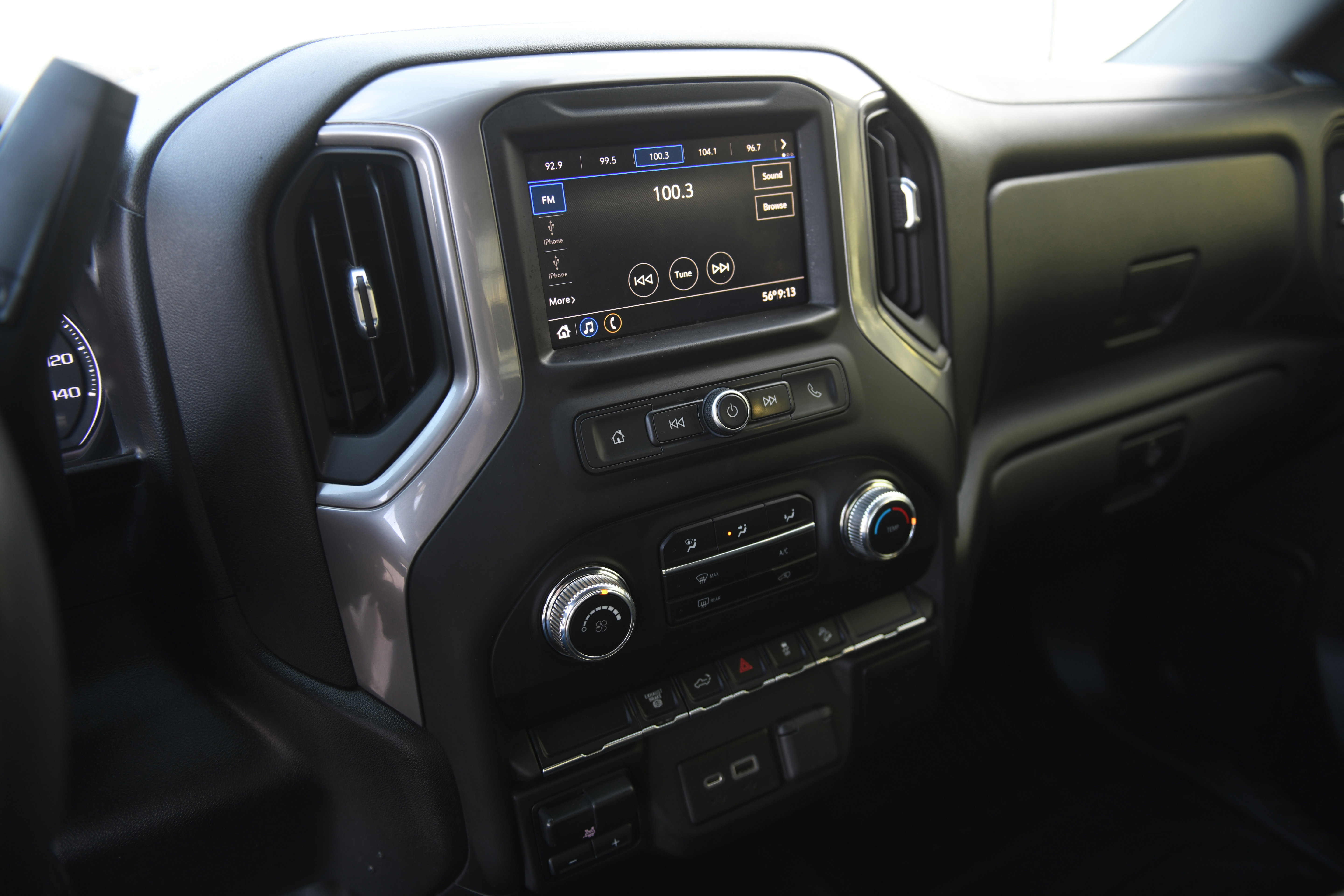 Used 2022 GMC Sierra 2500 Pro w/ Convenience Package image 30