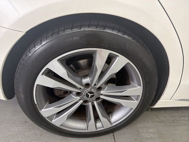 Used 2019 Mercedes-Benz S 560 4MATIC Sedan image 23