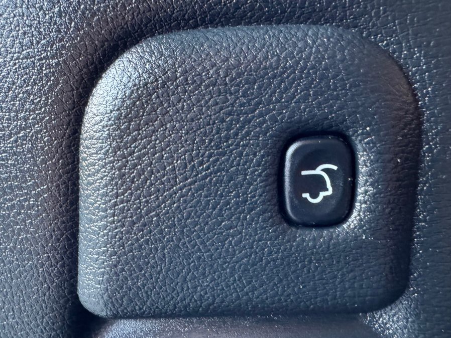 Used 2022 Dodge Durango R/T AWD/4WD image 34