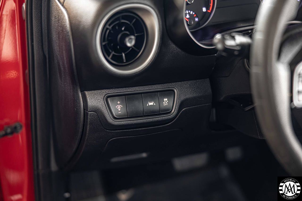 Used 2019 Kia Forte LXS image 33