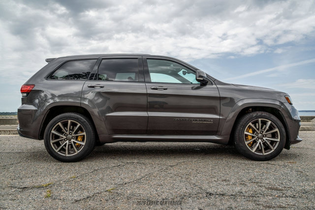 Used 2018 Jeep Grand Cherokee Trackhawk AWD/4WD image 9