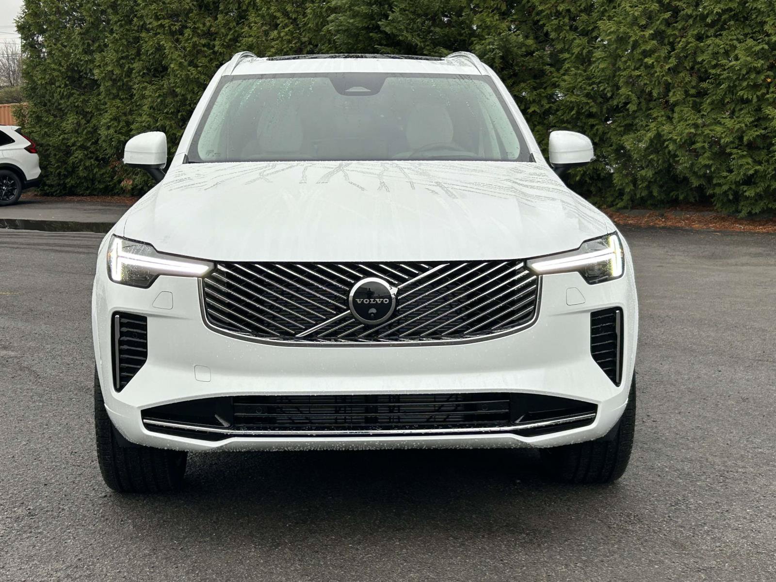New 2026 Volvo XC90 B6 Ultra w/ Protection Package AWD/4WD image 8