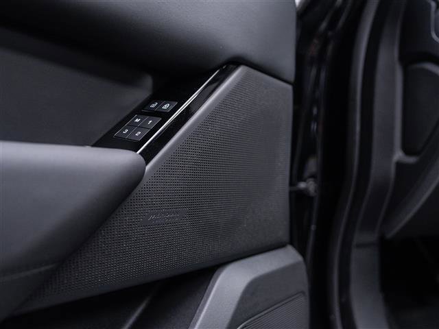 New 2026 Land Rover Range Rover Velar S image 24